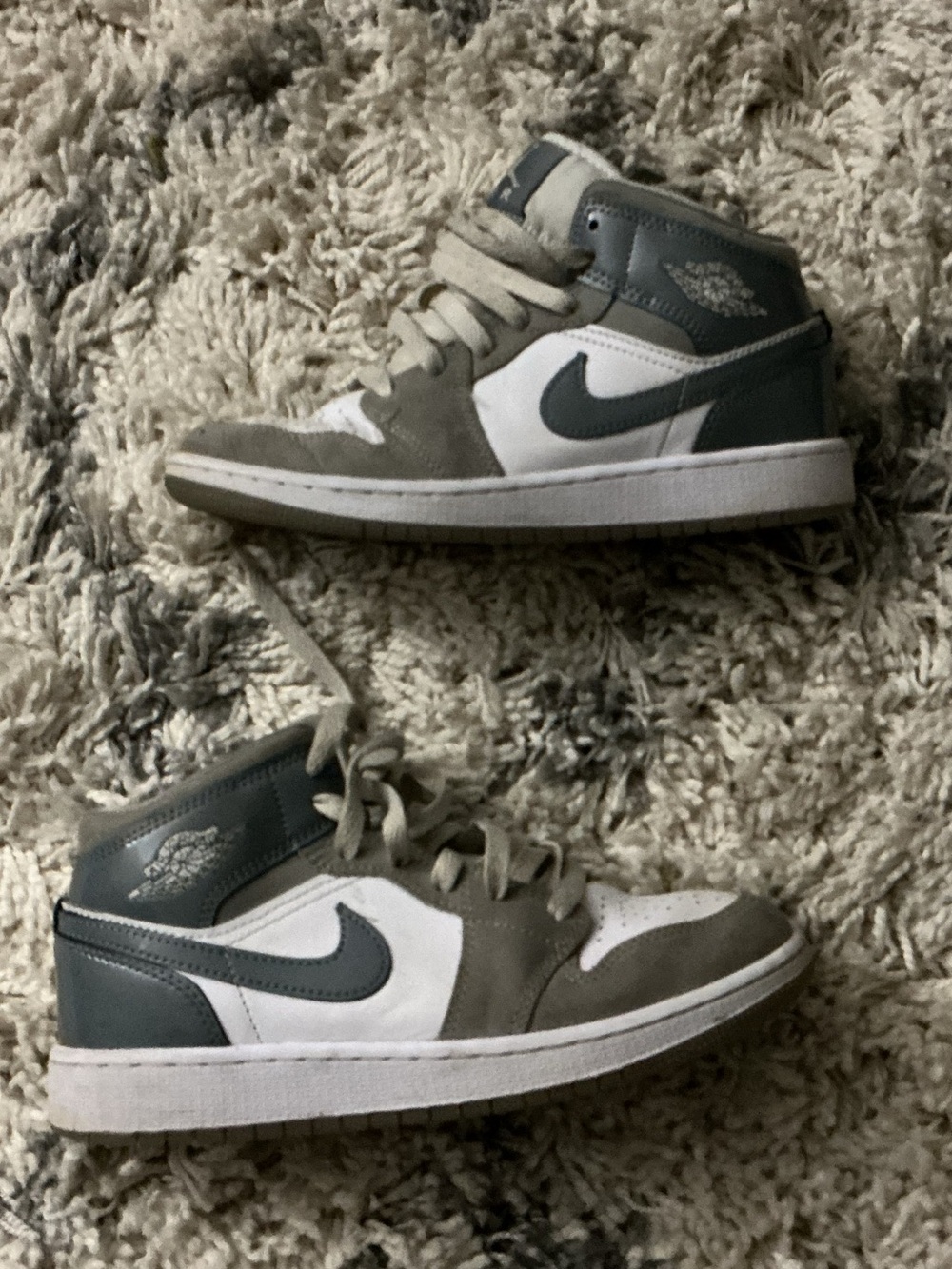 Nike Air Jordan 1 Mid Youth Gray White High Top Sneakers (Youth 4.5)